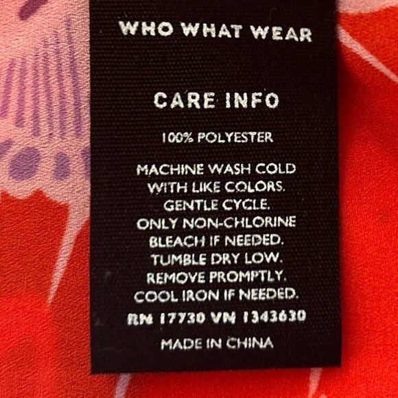 Who What Wear SZ XXL Silky Red Abstract Floral Button Front Shirt Modern Relaxed - Picture 7 of 7